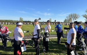 L'équipe féminine d'arc à poulie de l'Archery Country Club fait ses débuts en National 1 à Riom !